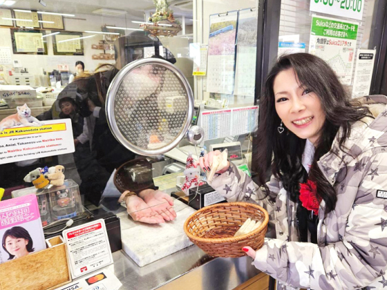令和7年1月 JR角館駅にて「北あきたバター餅」配布